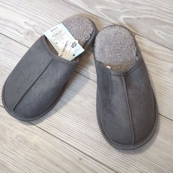 (83-0177)  🔥3/$20🔥  Cat & Jack Ellis Slippers Sz M (2/3) - Picture 1 of 10